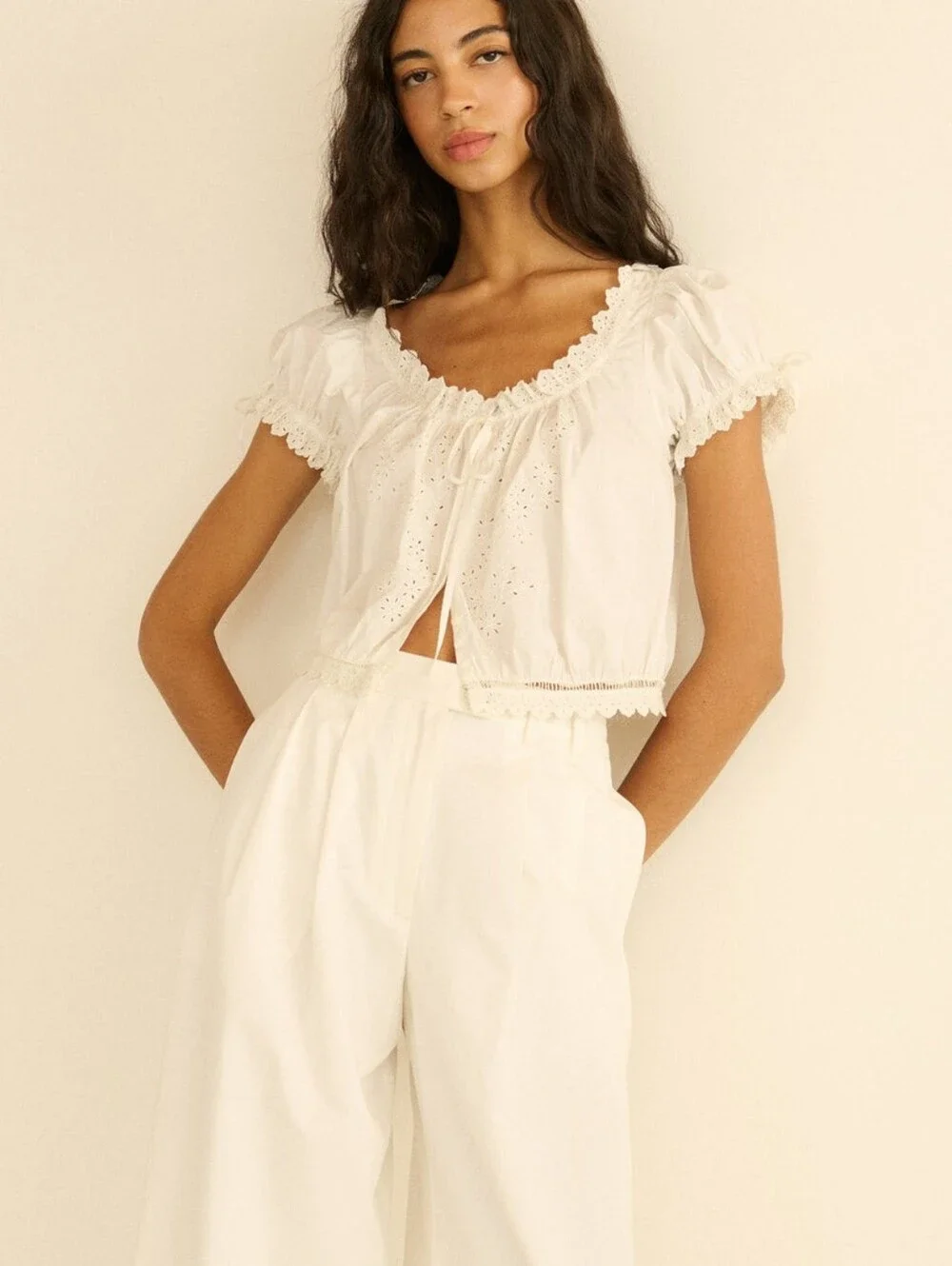 Doen NERA TOP IN SALT White Lace-Trim Peasant Top XLarge